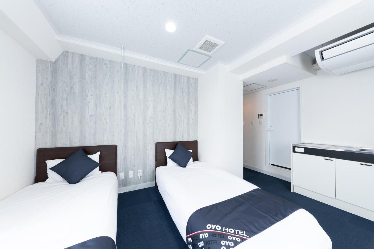 Oyo Hotel Exsaison Sugamo Tokyo Exterior photo